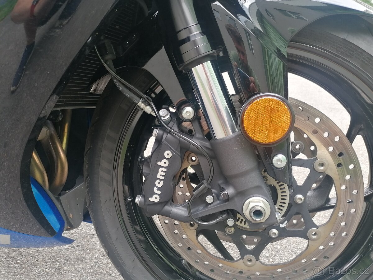 Suzuki GSX-S 1000F - 3