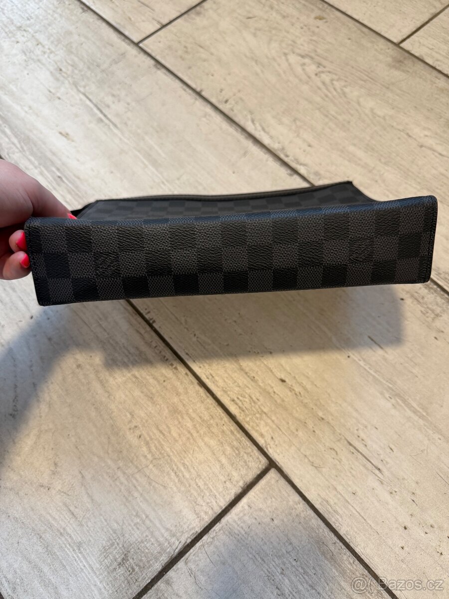 Louis Vuitton Damier Graphite – pánská kosmetická / travel t - 3