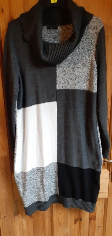 Delší svetr/šaty BONPRIX vel.L - 3