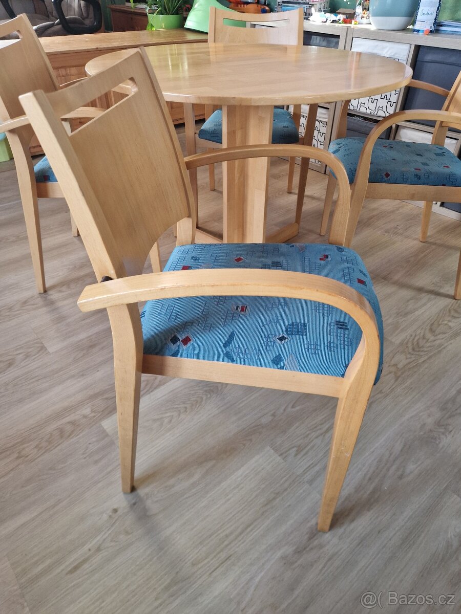 Jídelní stůl a 4 křesla - masiv (buk) - 3