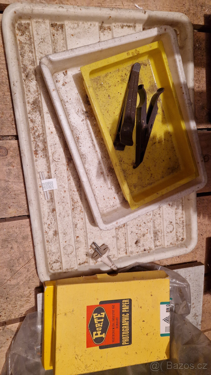 Zvětšovací fotografický přístroj - 3