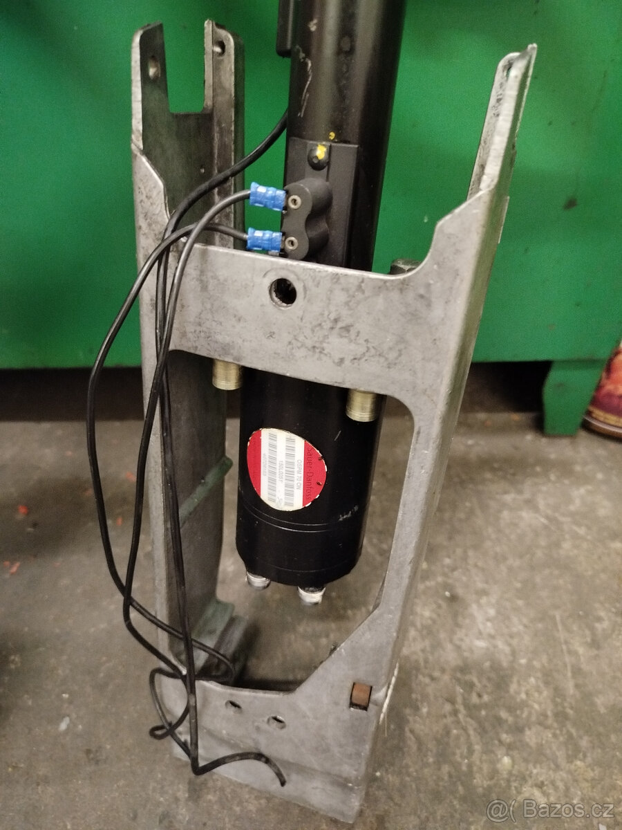 servořízení ORSTA na molotraktory - 3