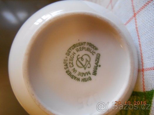 KONVICE, MLÉČENKA - DVORY - 3