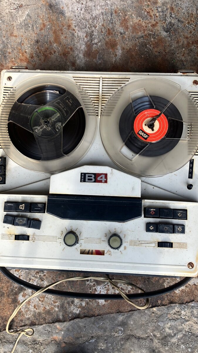 B4 magneťák promítač - 3