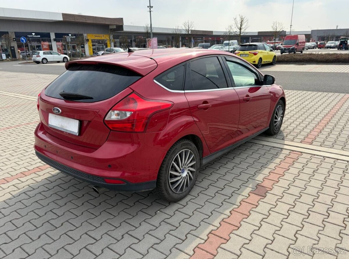 Ford Focus 1.6 EB 110kw TOP VÝBAVA - 3