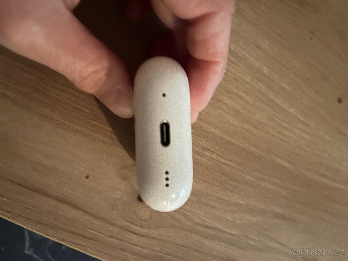 Apple AirPods Pro (2. generace) s MagSafe pouzdrem (USB-C) - 3