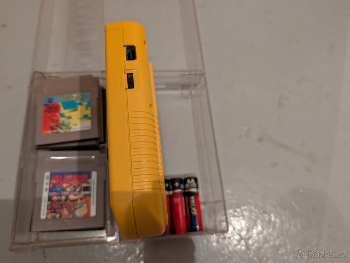 Nintendo Gameboy - Play it Loud speciální edice + Hry - 3