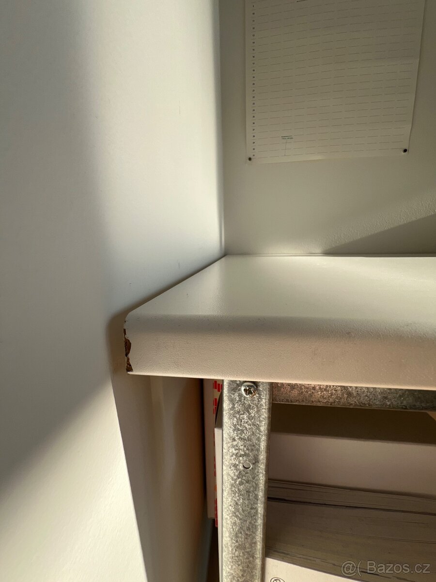 Kuchyňská deska bílá - 3