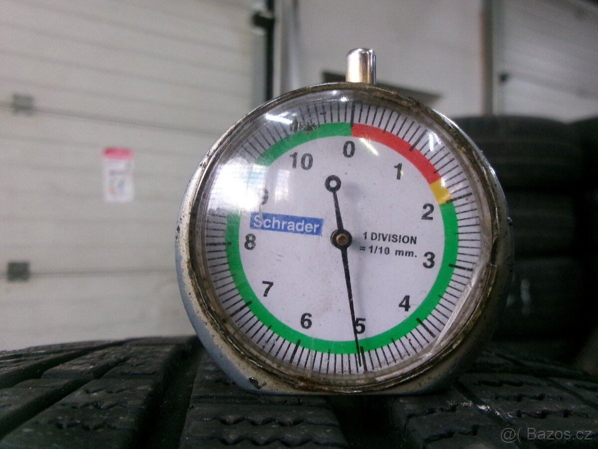 225/60 R17 HANKOOK (cca 5mm) č.14981/d2 - 3