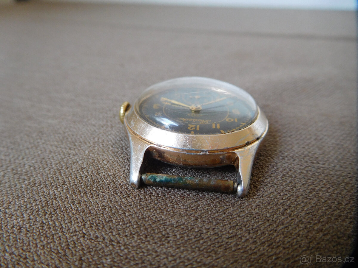 STARÉ HODINKY POBEDA - 3