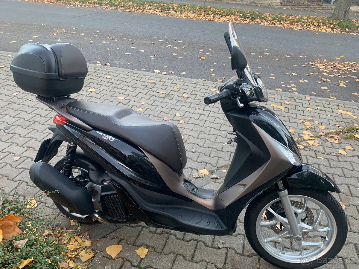Piaggio Medley 125 - 3
