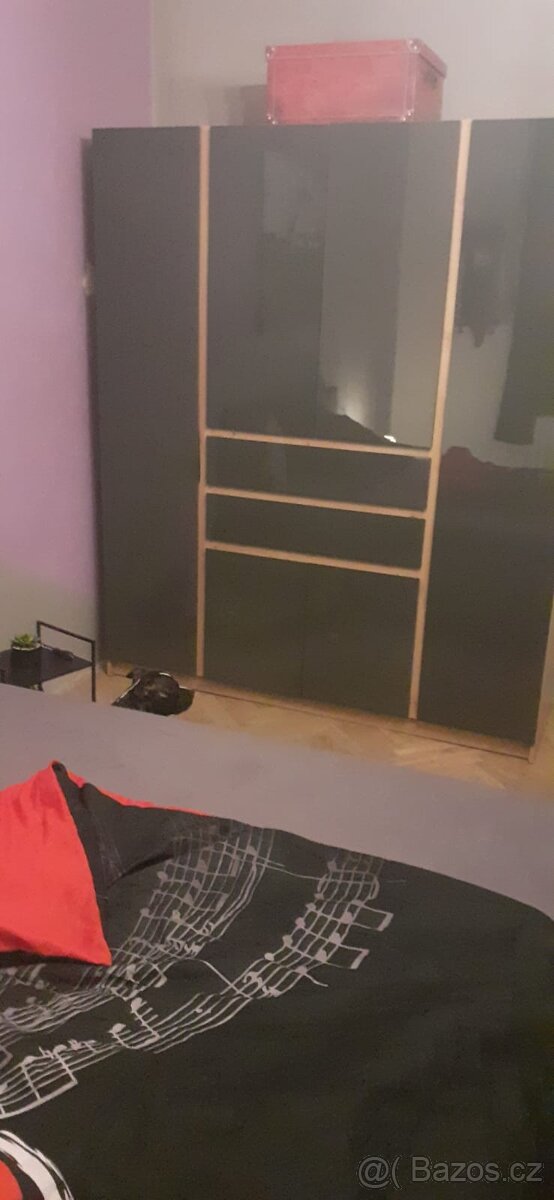 Prodám Skříň - 3