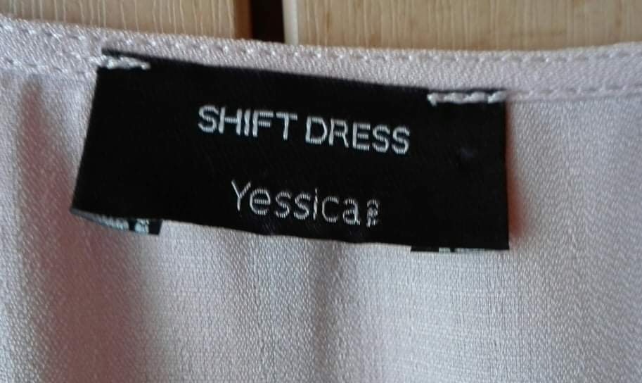 Světle růžové šaty - 3