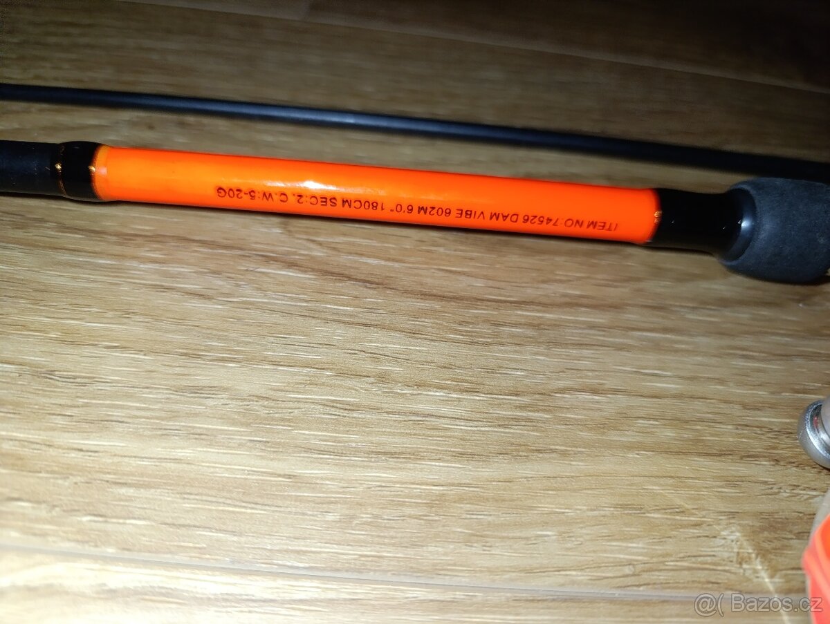 Dětský prut Daiwa Vibe s navijákem - 3