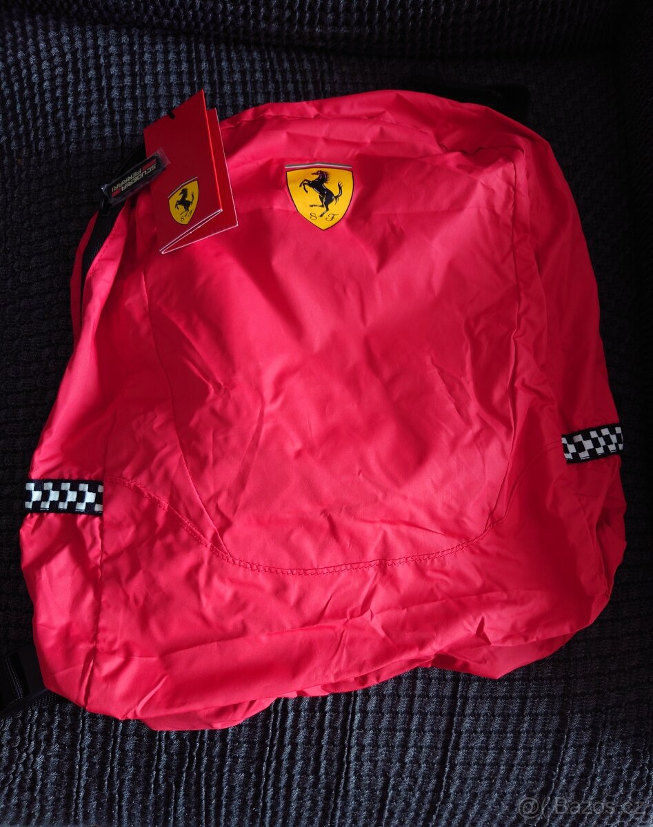 batoh Ferrari - 3