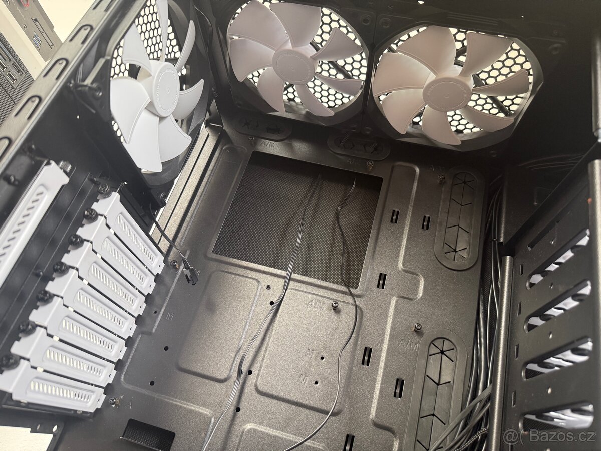 Case Skříň Fractal Design Define R4 - 3