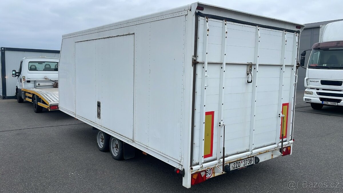 Autopřepravník - brzděný přívěsný vozík krytý skříňový Al - 3