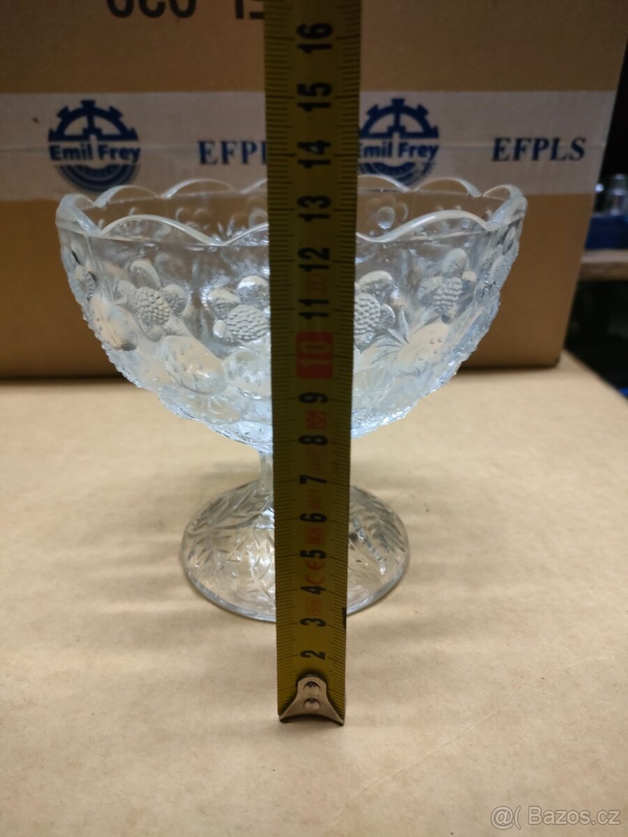 Skleněná mísa - 13,5cm - 3