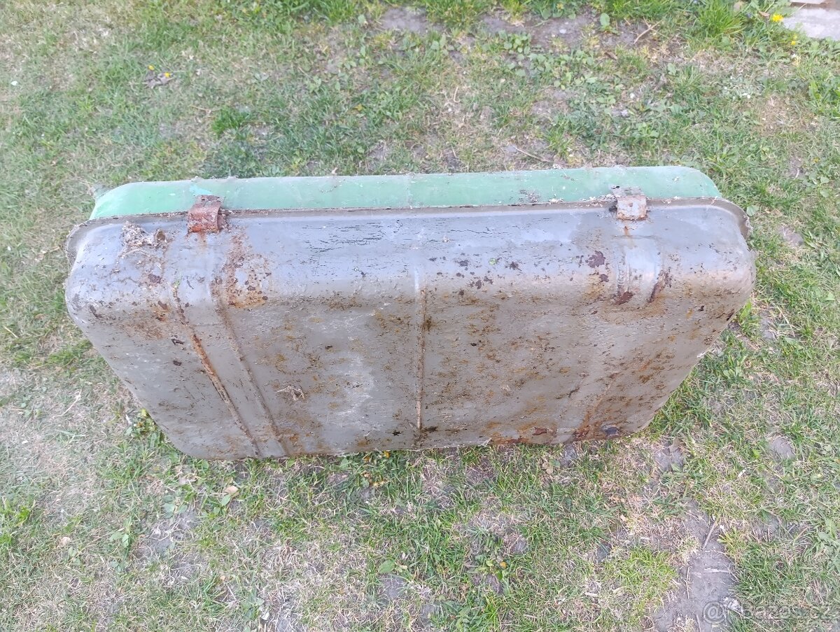 nádrž Barkas B1000 valník - 3