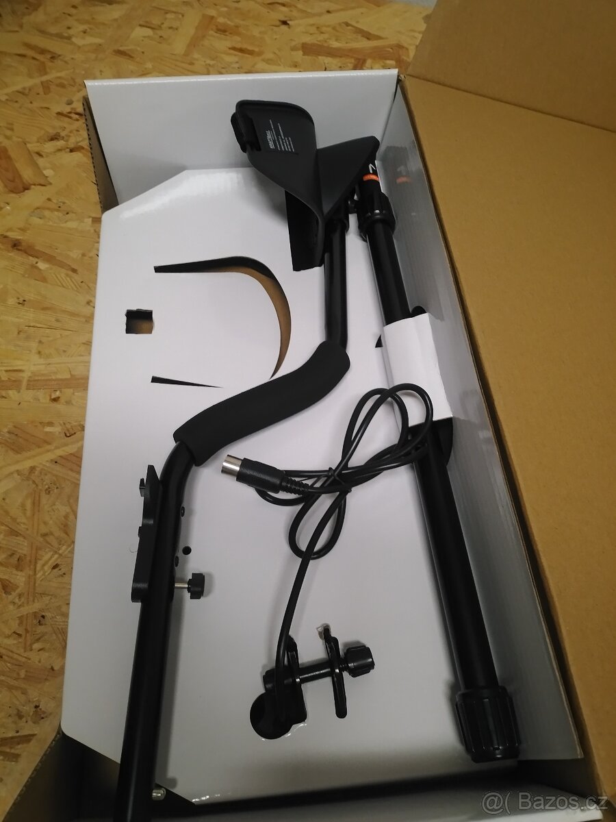 Detektor kovů vyhledávač kovů - 3