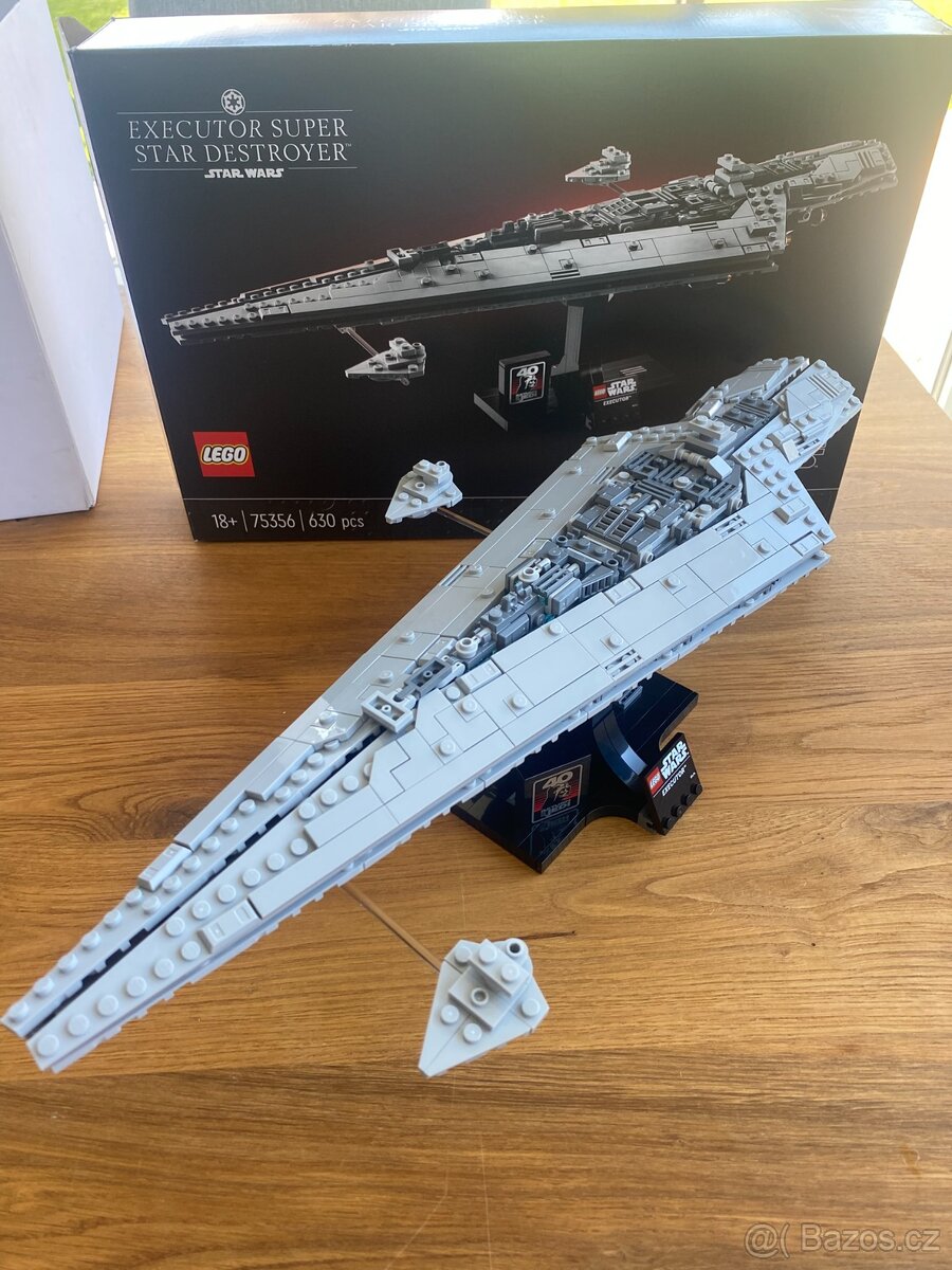LEGO Star Wars Executor Super Star Destroyer (75356) - 3