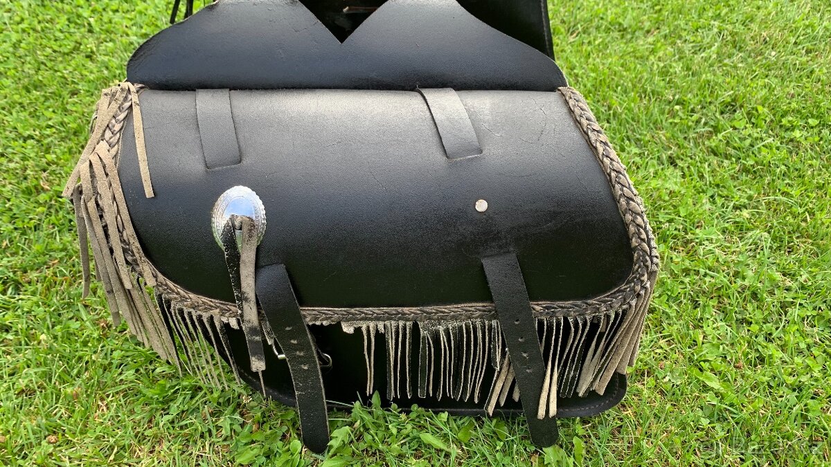 Moto brašny na Chopper / kožené s třásněmi - 3