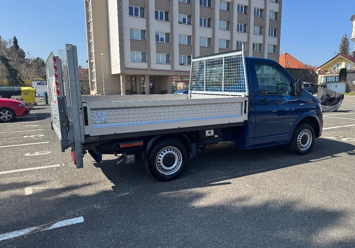 VW Transporter 2.0TSI 110kW I.majitel ČR najeto 8300 km - 3