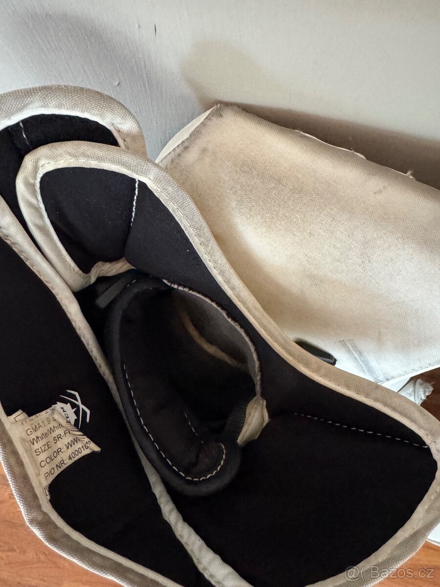 Lapačka a vyrážečka CCM axis 1.9 SR - 3