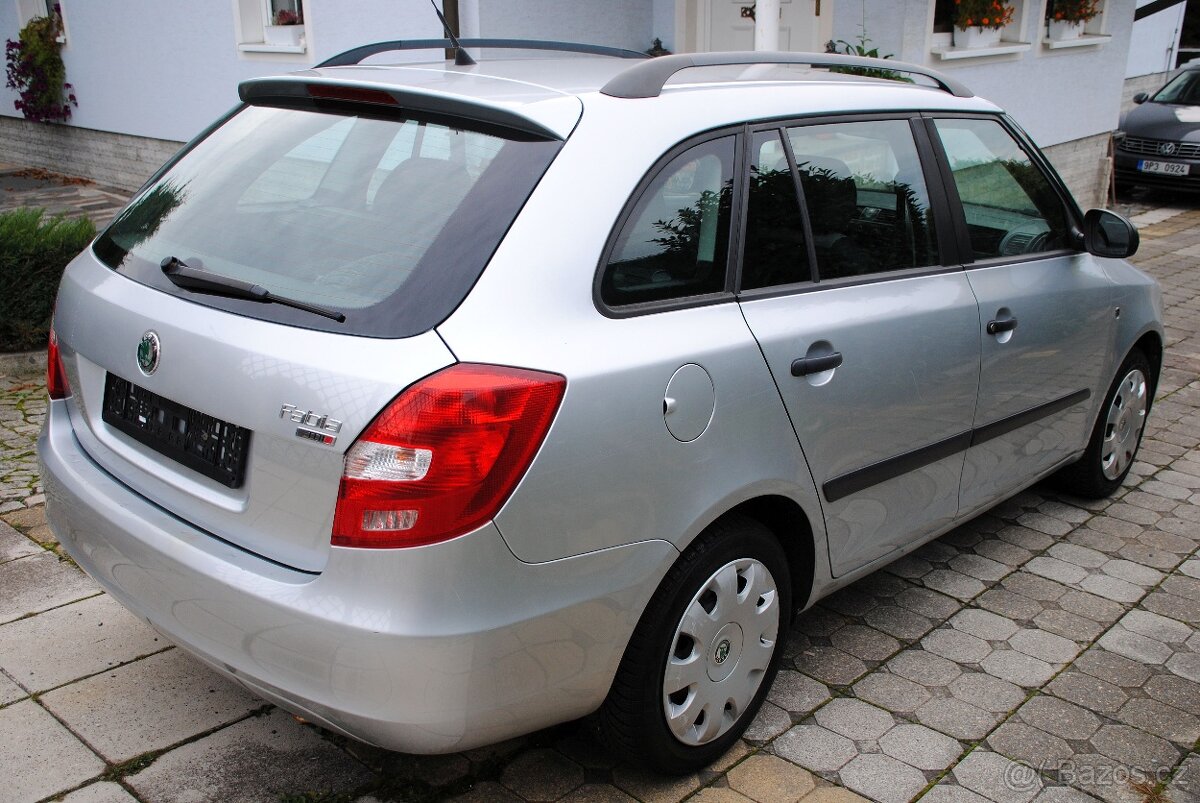 Škoda Fabia 2 kombi 1.4TDi 59kW - klimatizace - ESP - 3