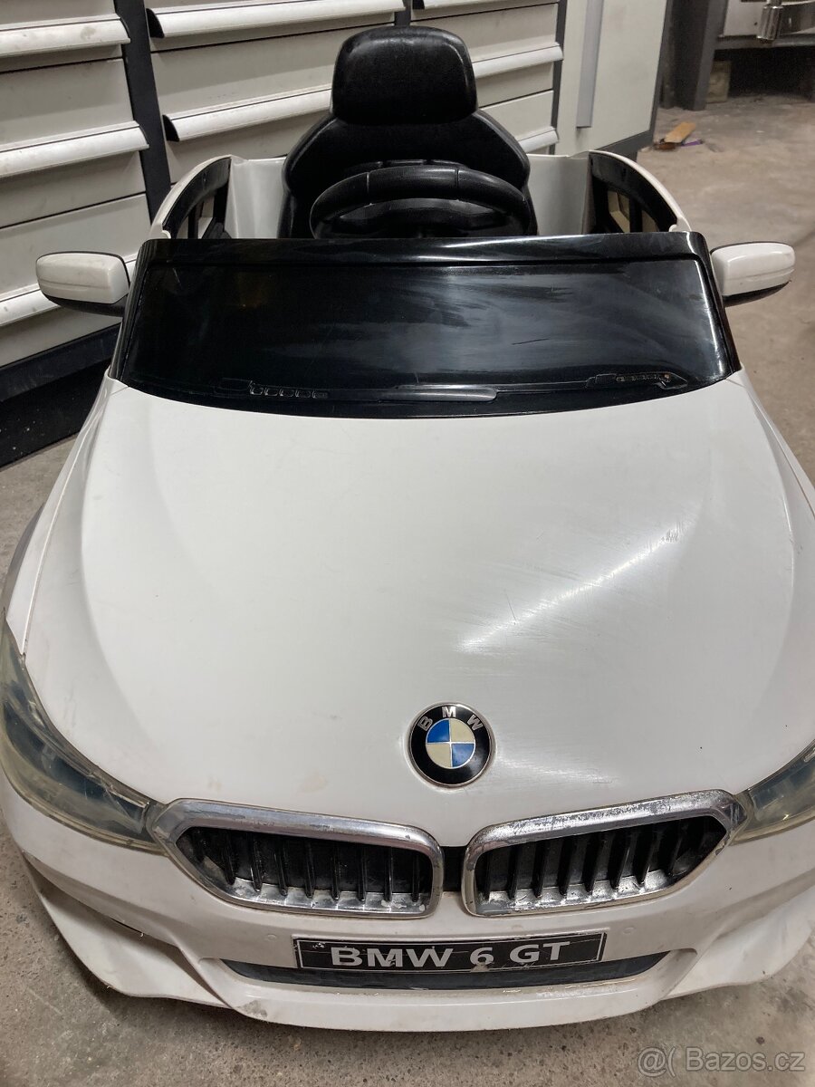 Elektricke auticko BMW - 3