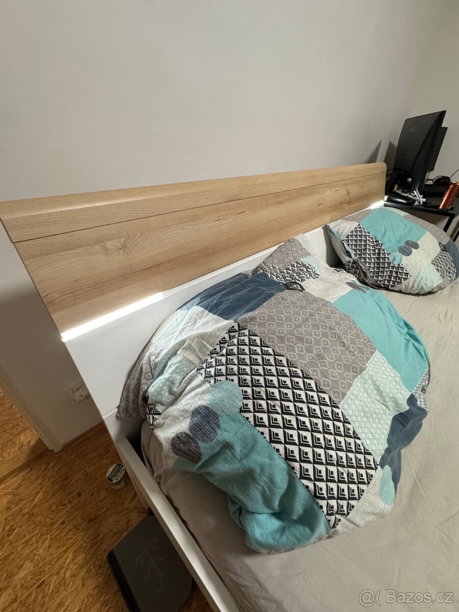 Manželská postel - 3