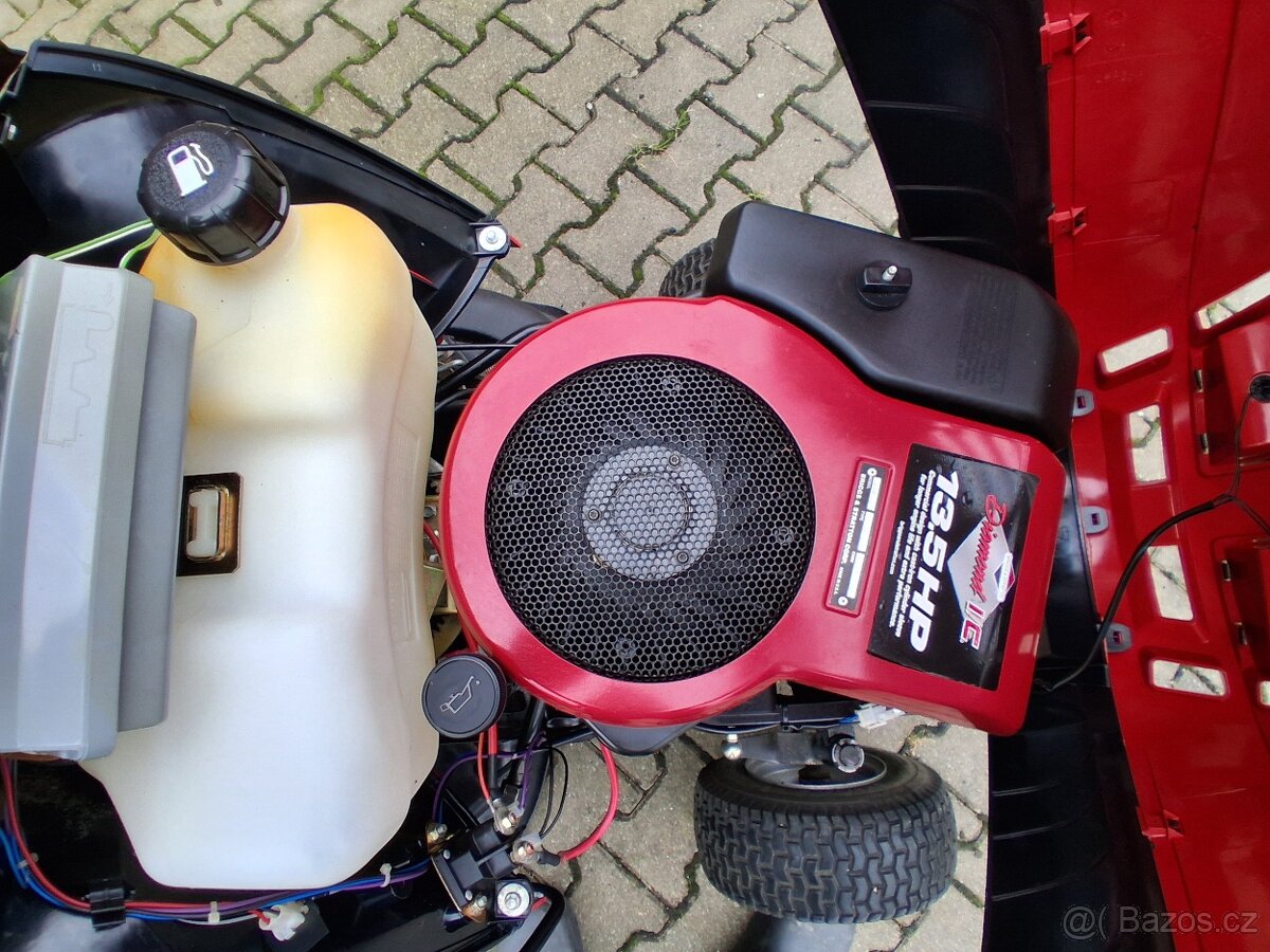 ZAHRADNI TRAKTOR CASTEL GARDEN - 3