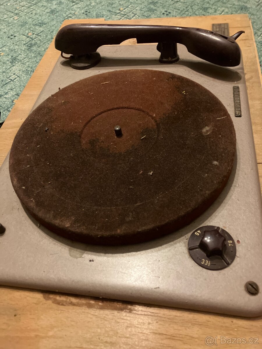 Retro gramo šasi Supraphon - 3