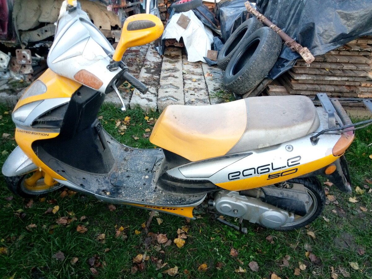 Skutr,jonway gts125,keeway - 3