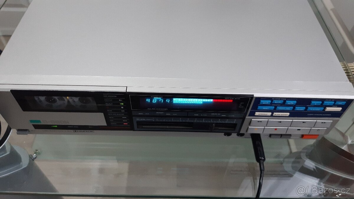 SANSUI D - 590R - 3