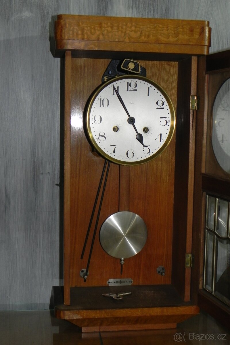 Hodiny KIENZLE - 3