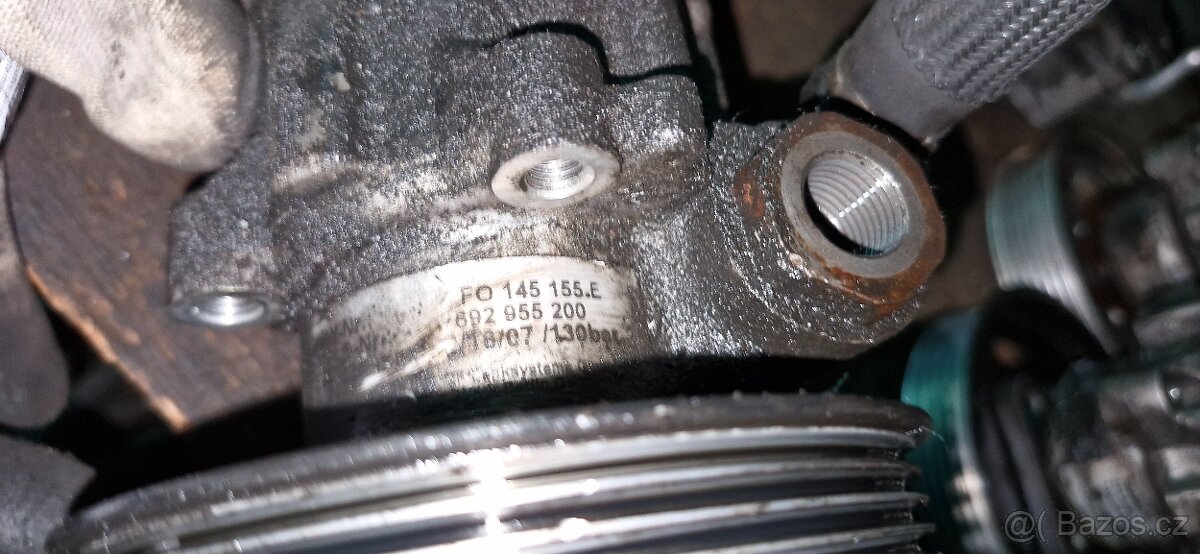 Servo cerpadlo Audi A6 4F 2.0 4f0145155e - 3