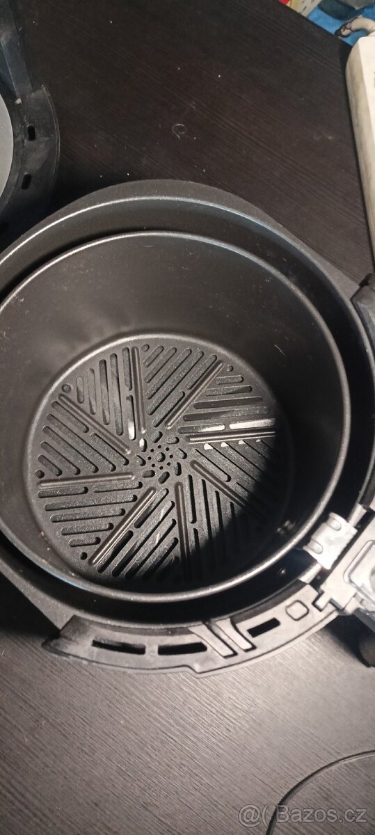 Horkovzdušná fritéza - 3