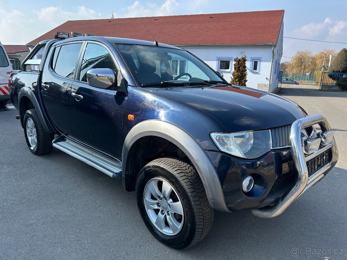 Mitsubishi L200 2.5 DI-D Double Cabine - 3
