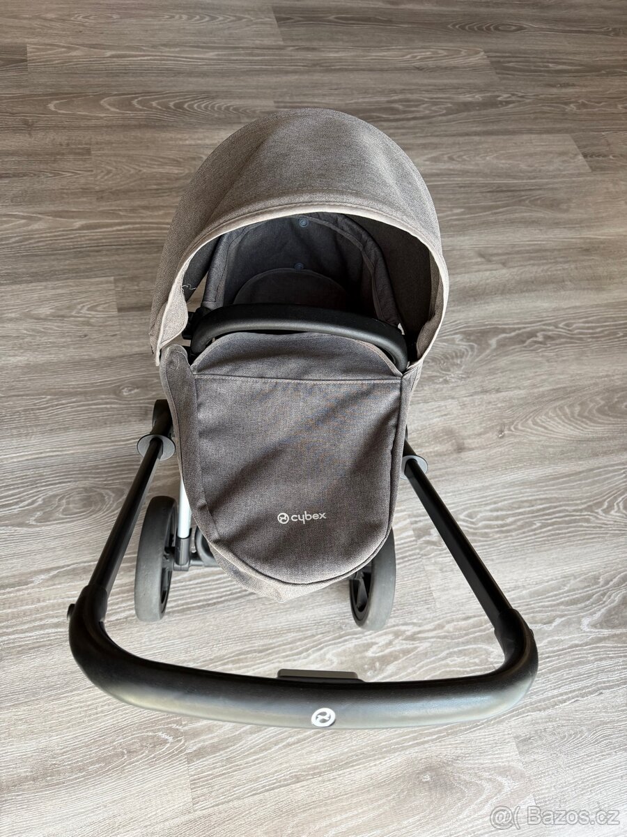 Kočárek pro panenky Cybex - 3