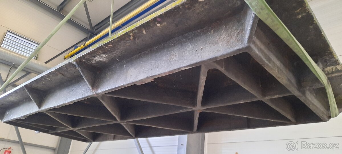 Litinové desky různých velikostí - 3