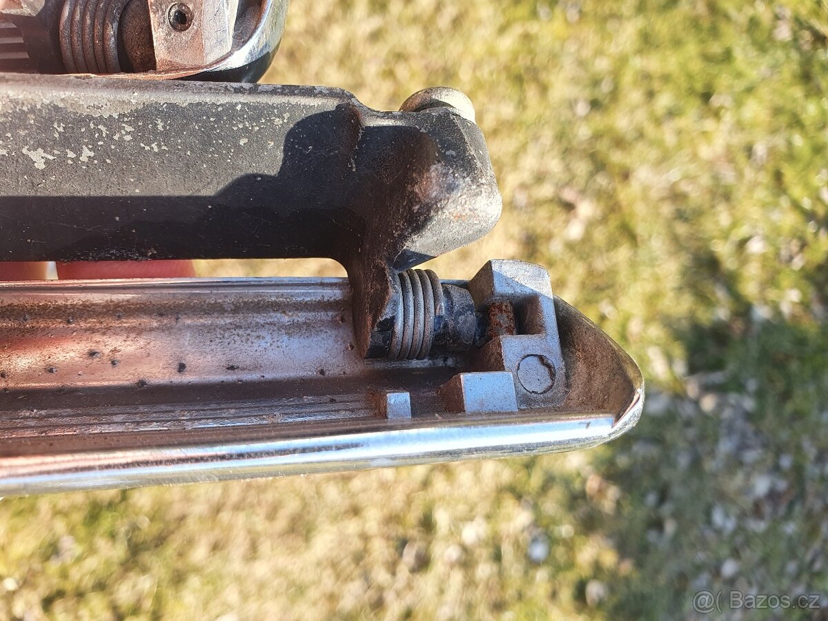 Ford Granada Escort kliky dveří - 3