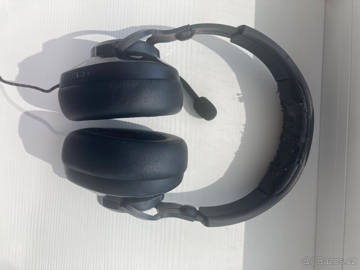 Herní sluchátka JBL Quantum Tech - 3