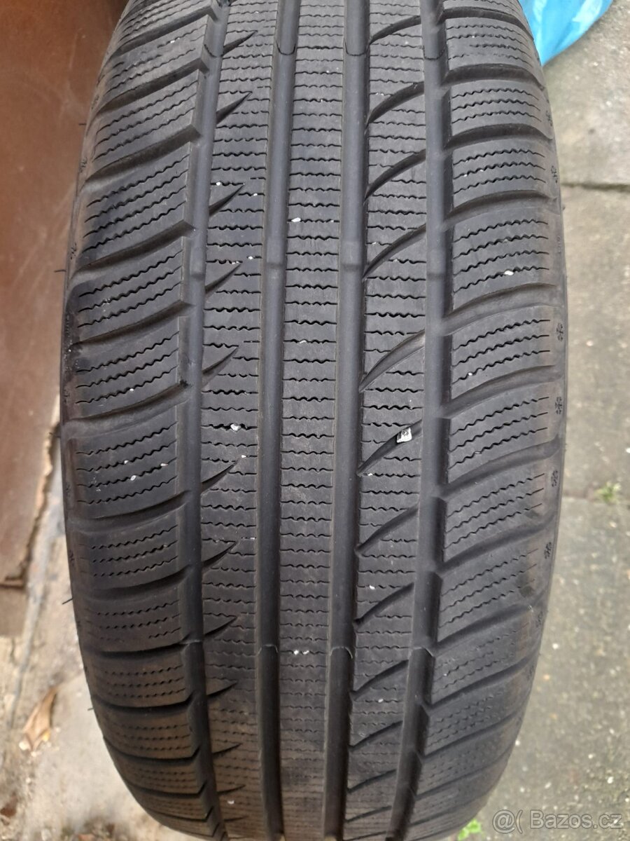 Zimní pneu Tomket - 3