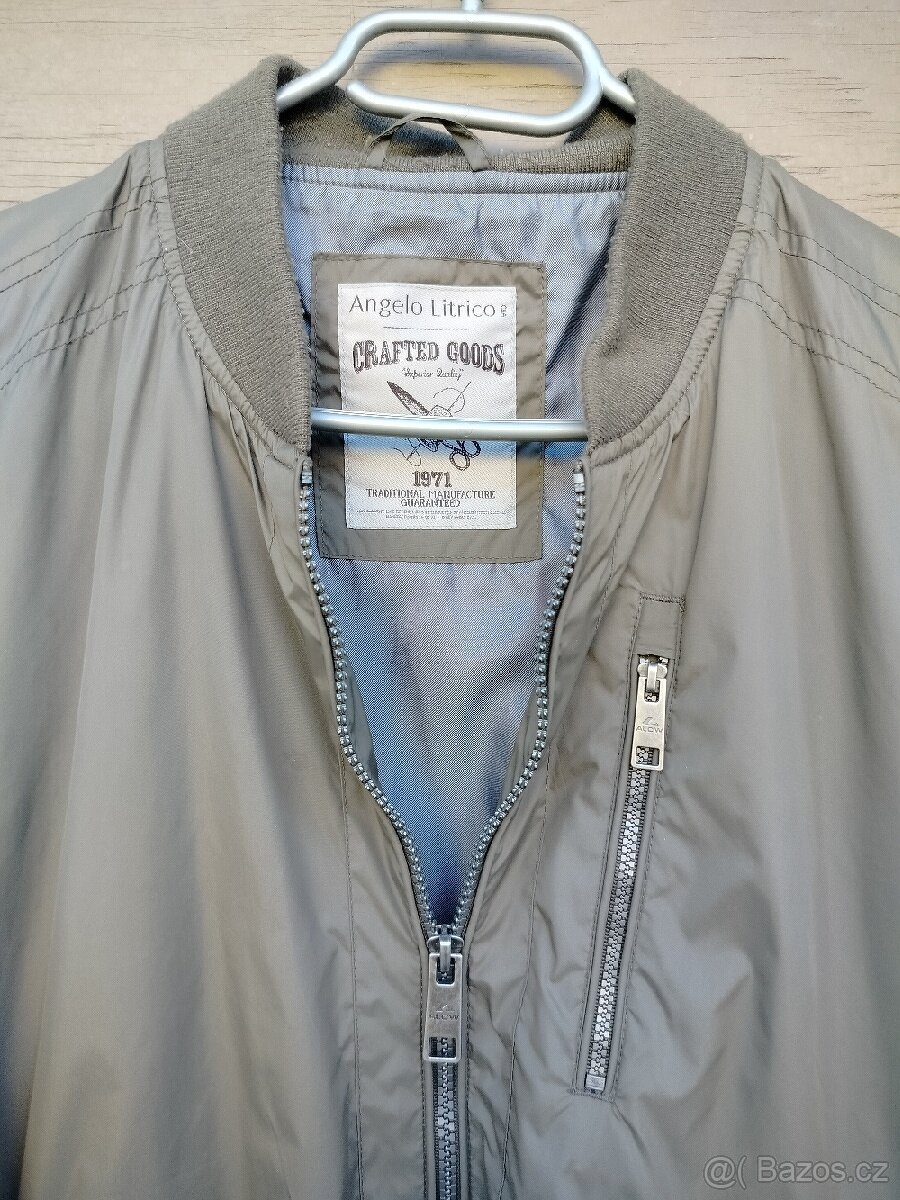 Bomber - 3
