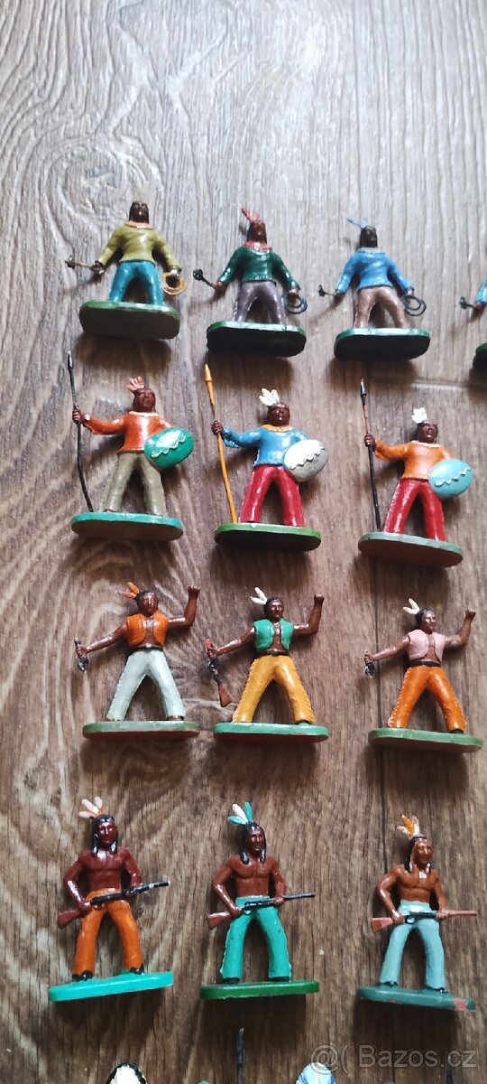 Indiáni figurky - 34 kusů - 3
