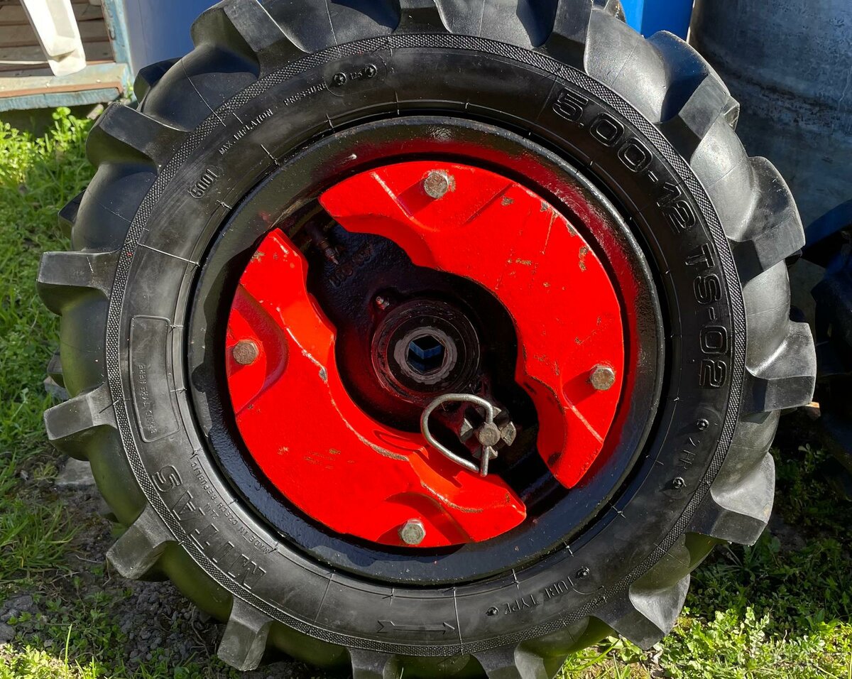 Vari Tera kola - pneu Mitas - 3