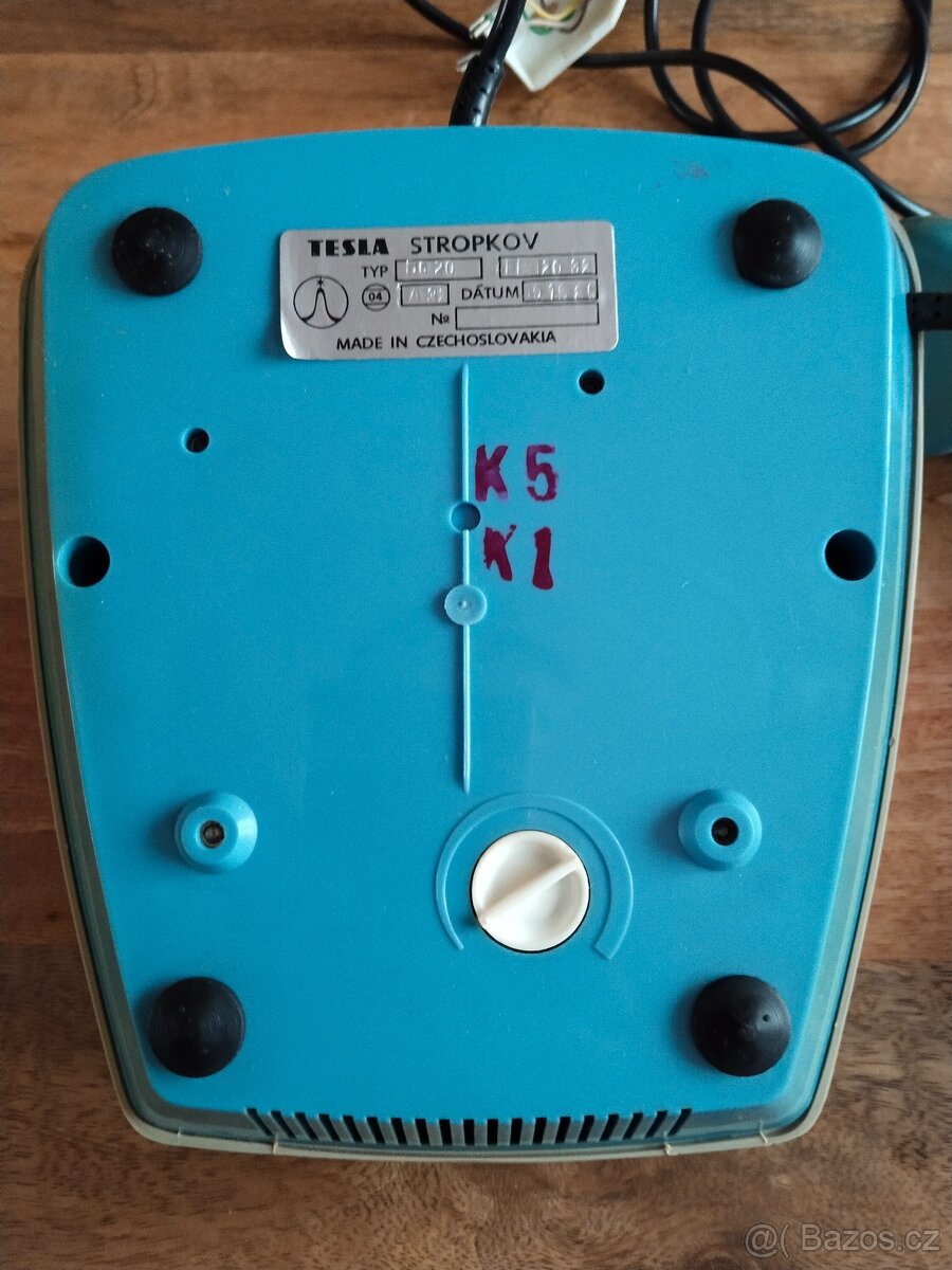 Telefon TESLA - 3