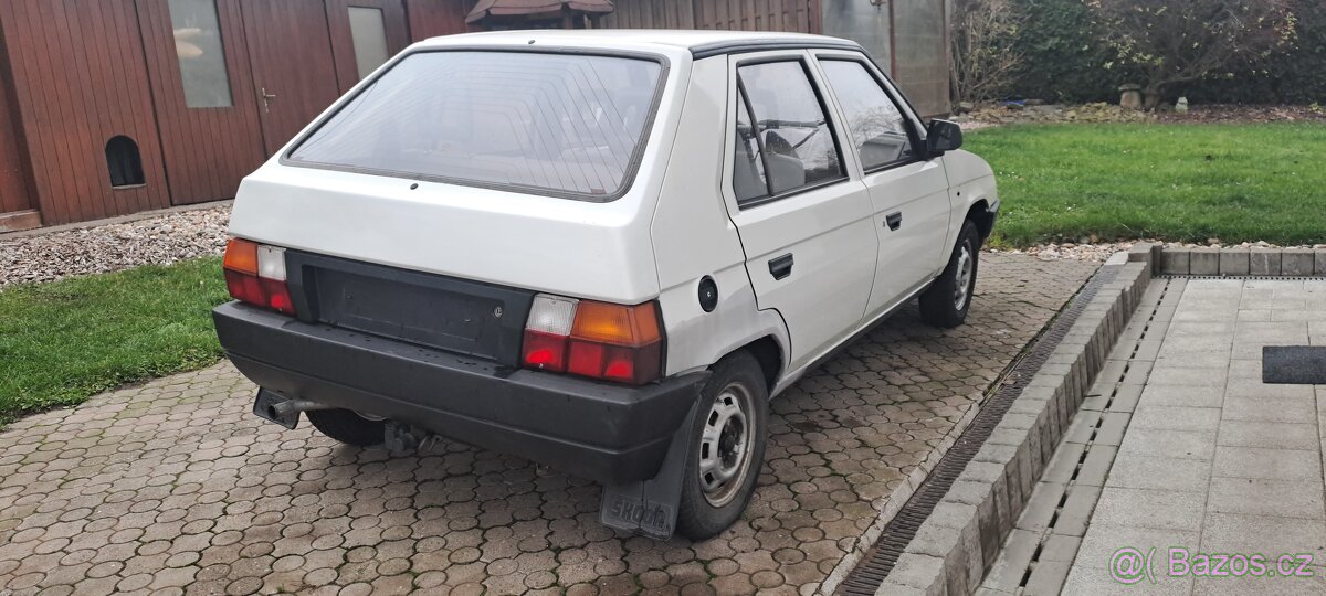 Prodám Škoda Favorit - 3