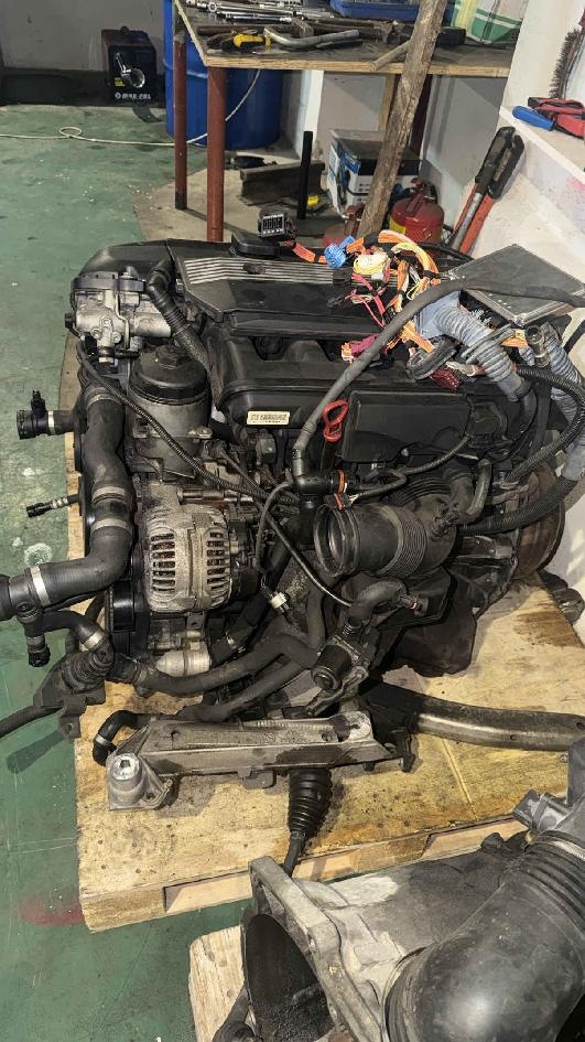Motor M54B30 KOMPLETNÍ MOTOR - 3